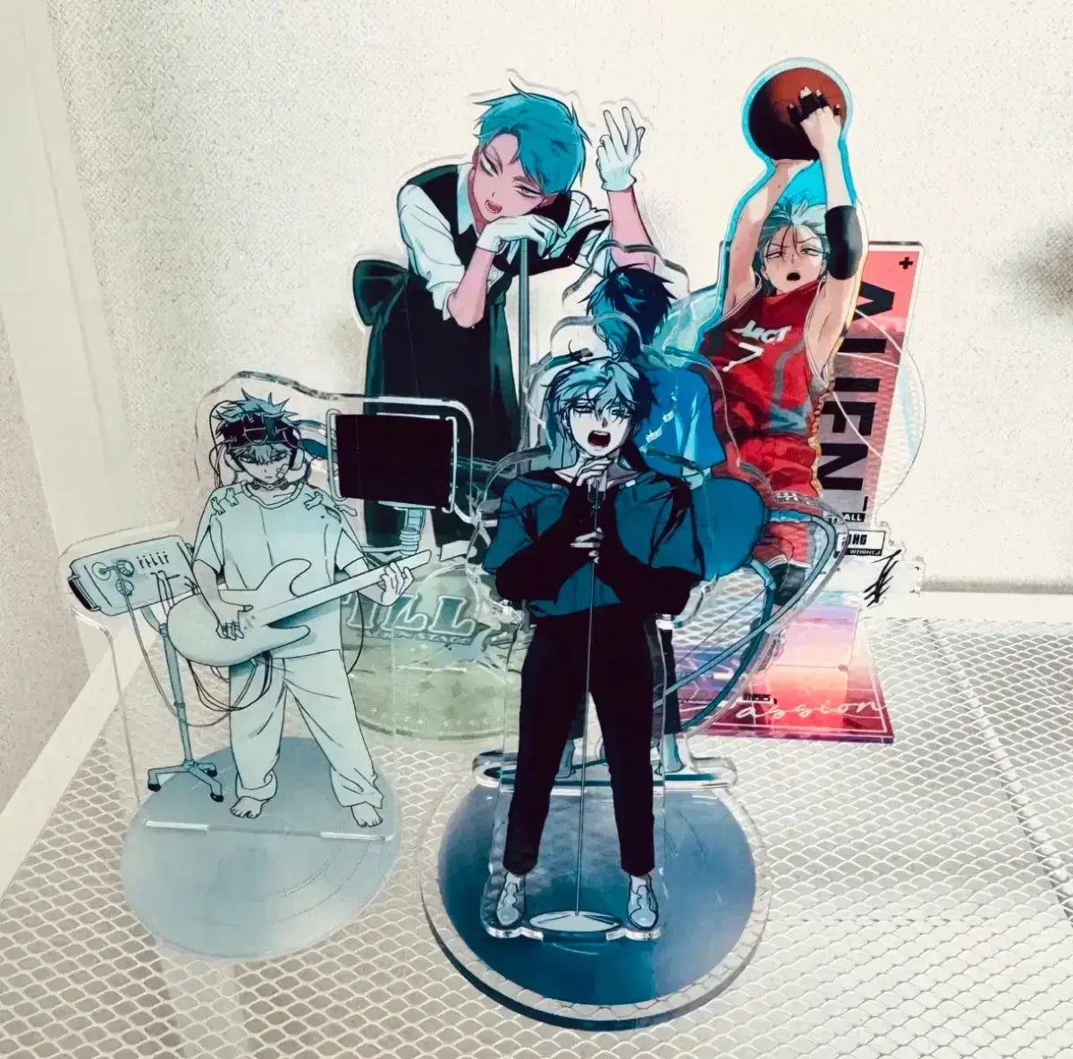 Alien Stage Till Acrylic Stand Bundle Set | 4-Piece ALNST Acrylic Figure Stand